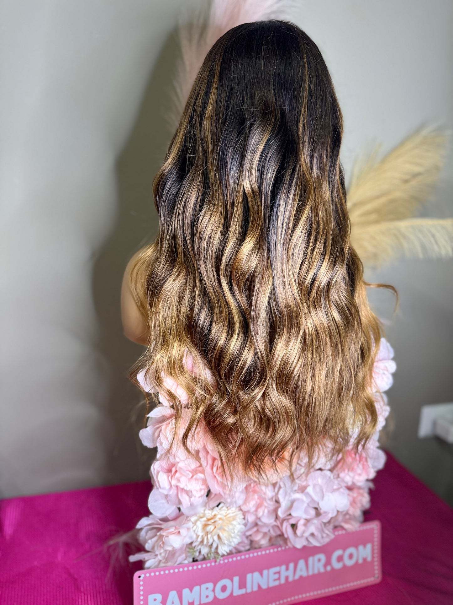 Caramel balayage wig