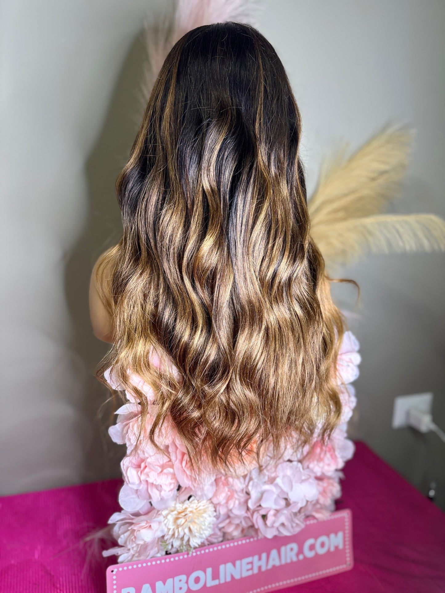 Caramel balayage wig